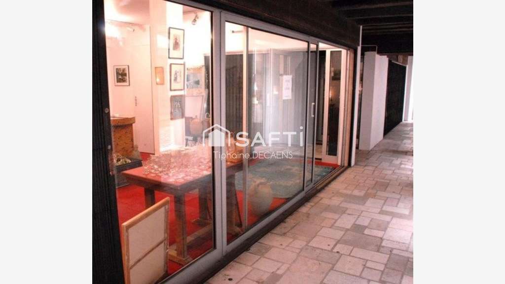 local commercial ideal Tatooeur, esthetique,