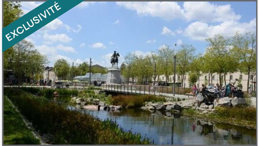 Vente local 1500m² à La Roche-sur-Yon