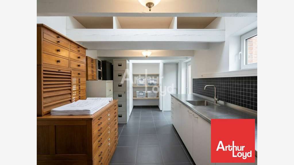 AV local 55m² empl str La Roche-sur-Yon