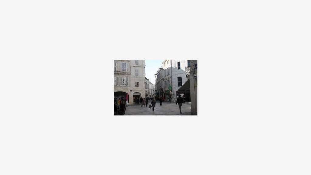 Droit au bail 29m² centre-ville de La Rochelle