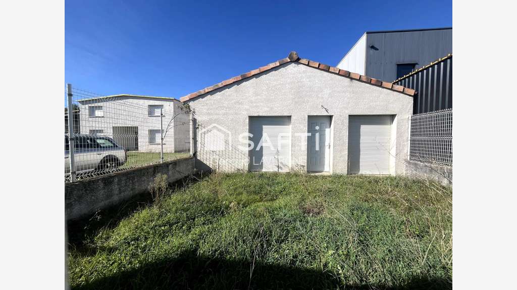 A vendre local 95m²à La Salvetat Saint Gilles N124