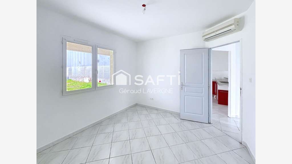 A vendre local 95m²à La Salvetat Saint Gilles N124