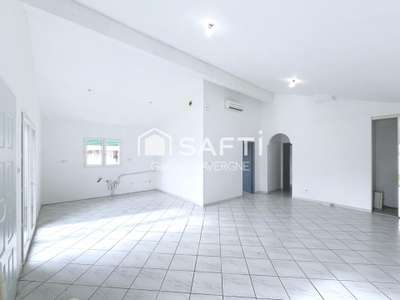 A vendre local 95m²à La Salvetat Saint Gilles N124