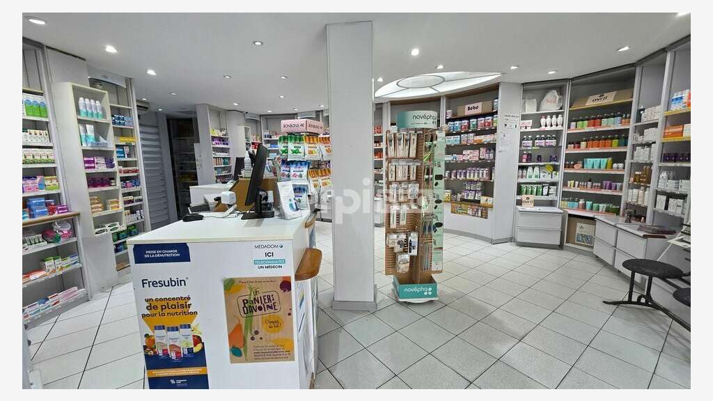 Local commercial 83m² à vendre à La Seyne Sur Mer