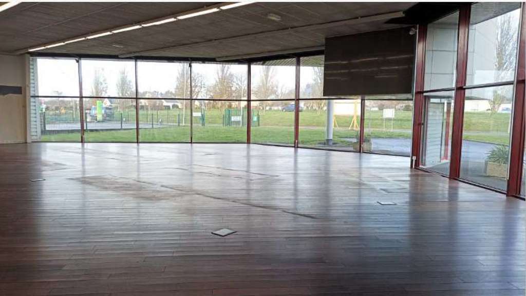 Local commercial Lannion 430 m2
