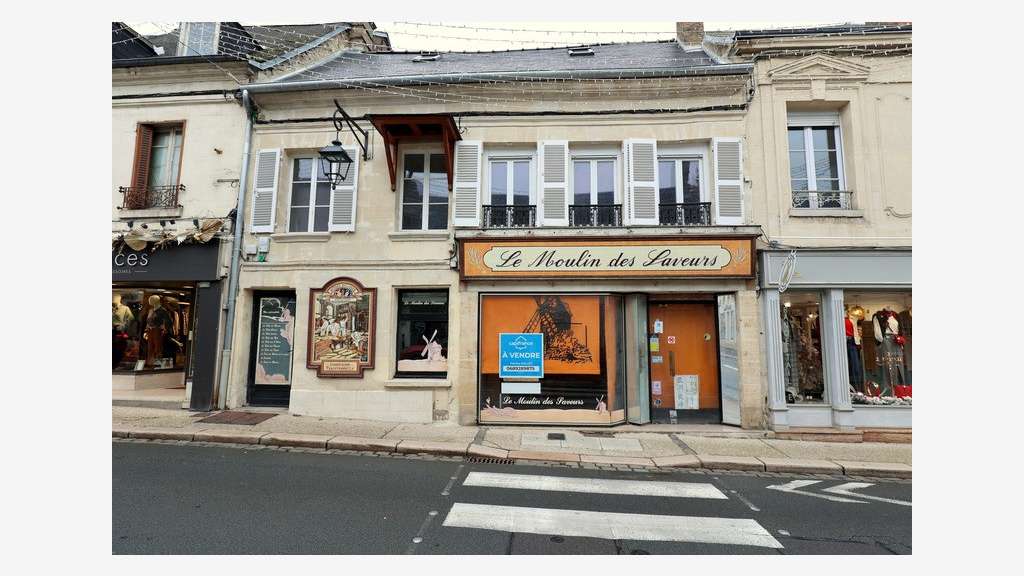 Murs libres commerce à vendre centre à Laon