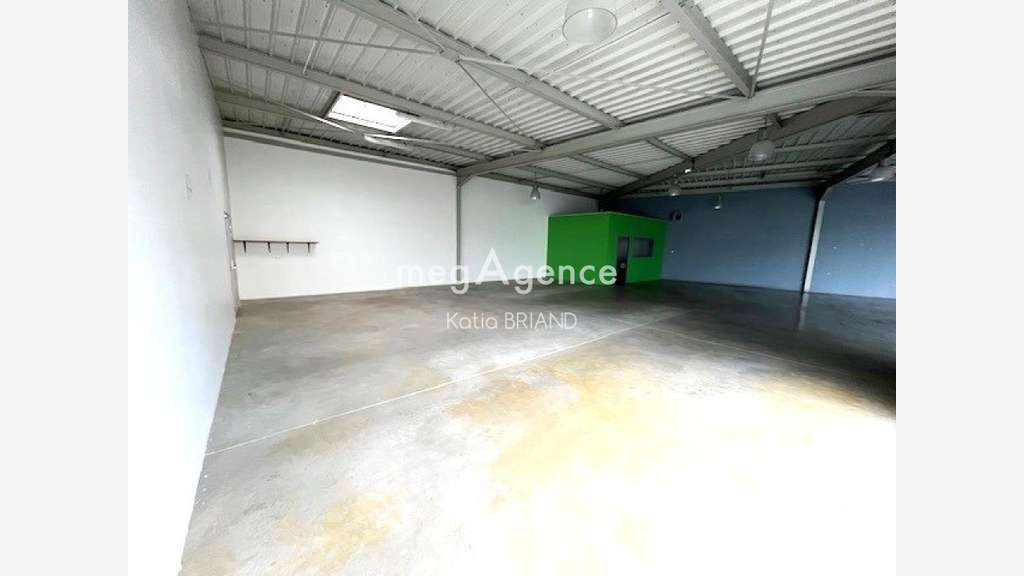 Local commercial de 600 m²