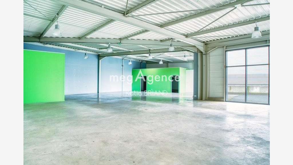 Local commercial de 600 m²