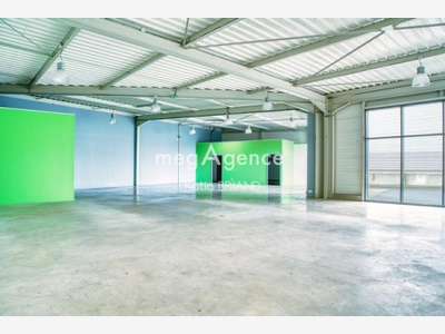 Local commercial de 600 m²