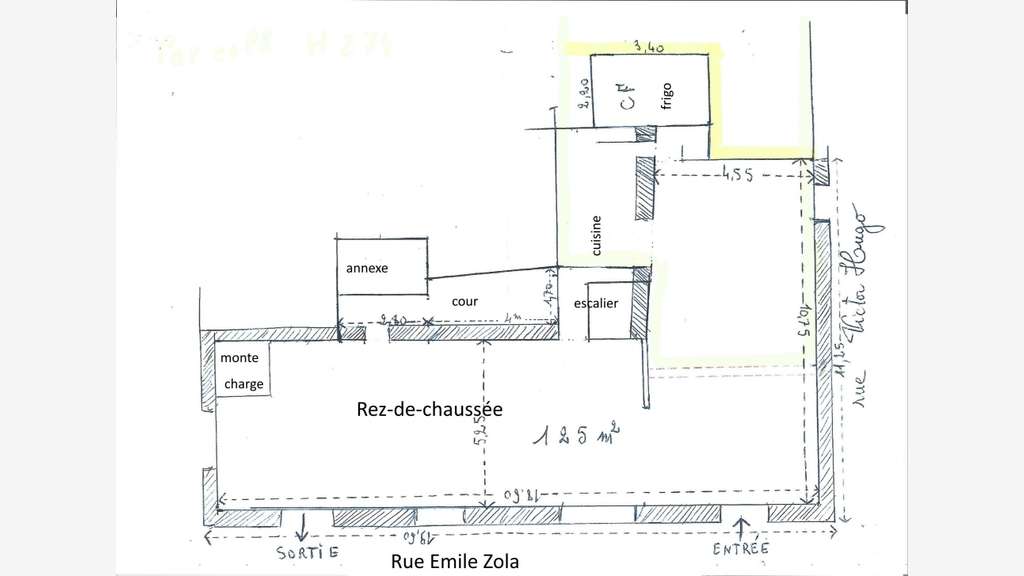 Vente murs commerciaux de 315m² le Cailar centre