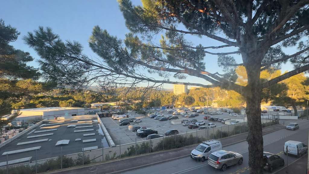 Vente bureaux 280m² prêts à l’emploi au Cannet