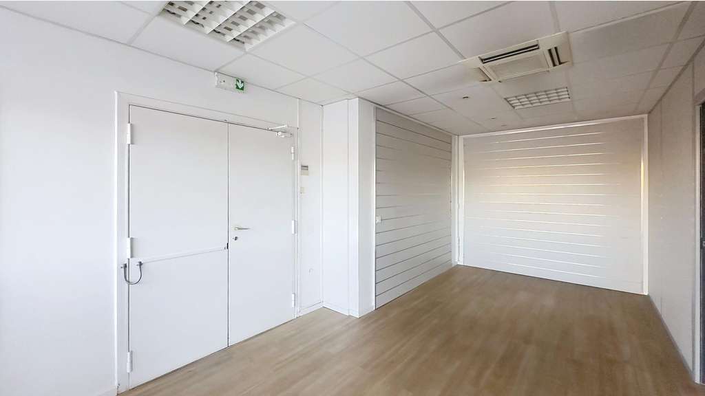 Vente bureaux 280m² prêts à l’emploi au Cannet