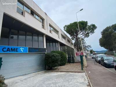 Vente bureaux 280m² prêts à l’emploi au Cannet