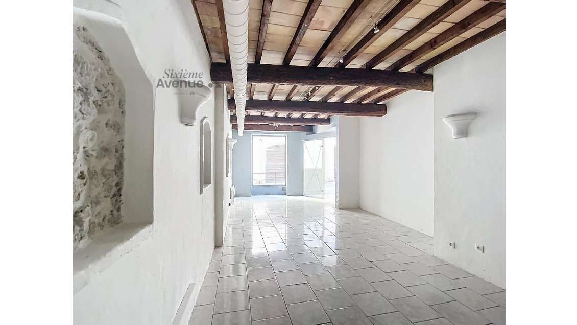 Vente murs commerciaux 41m² dans le Vieux Cannet