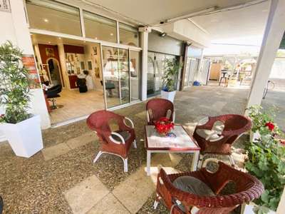 Vente local commercial Libre 41m² Port Camargue