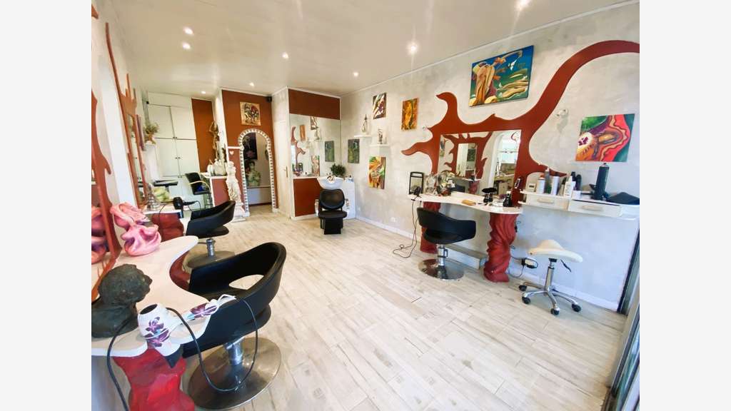 Vente local commercial Libre 41m² Port Camargue