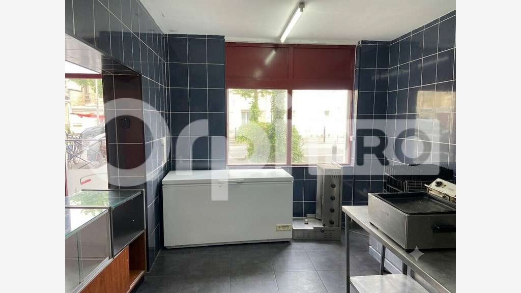 AV local commercial 56,5m² Le Havre empl premium