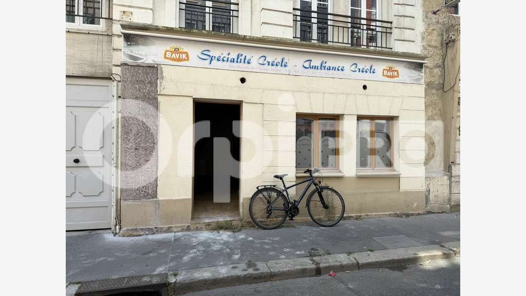 Vente local commercial 50m² au Havre St François