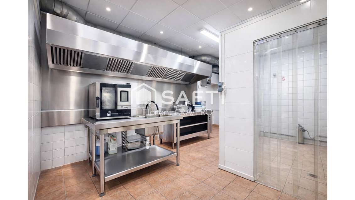 Murs 120m² avec extraction au Kremlin-Bicêtre 