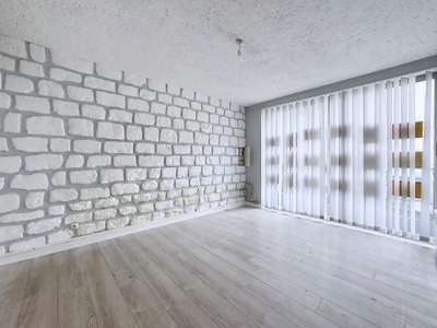 Droit au bail 87 m² - Secteur recherché KB