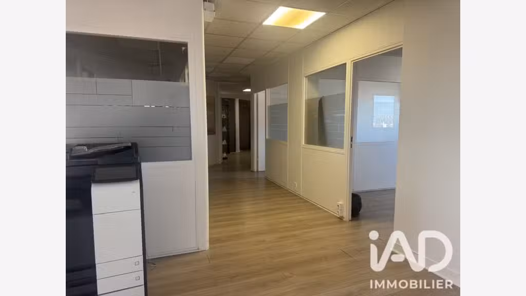 Vente bureaux 210m² R+7  au Kremlin-Bicêtre