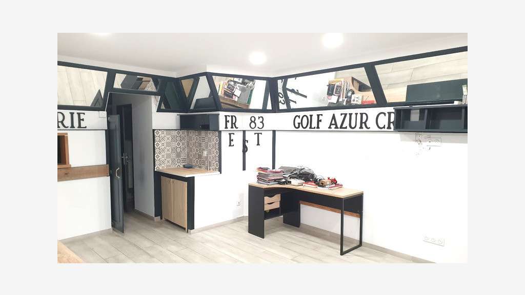 Vente local commercial rénové 42,44m² Le Luc