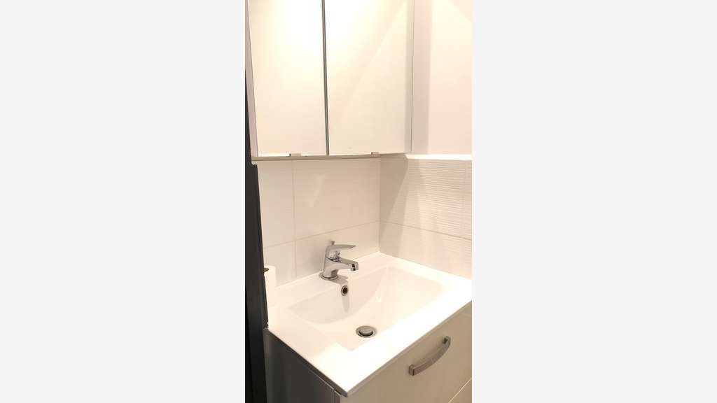 Vente local commercial rénové 42,44m² Le Luc