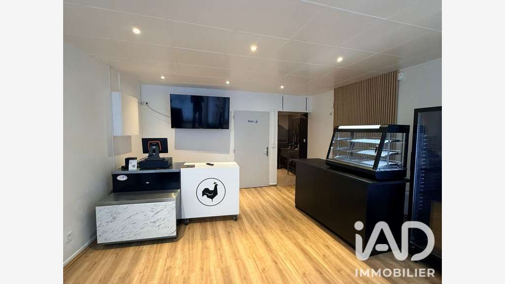 Cède bail local cial 46m² au Malesherbois