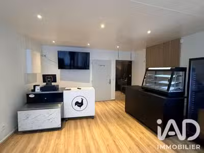 Cède bail local cial 46m² au Malesherbois