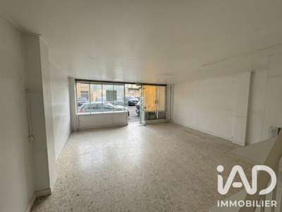 Vente local commercial 71m² aux Maillets au Mans