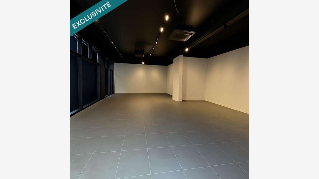 Droit au bail local aménagé neuf 160m² Le Robert