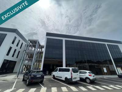 Droit au bail local aménagé neuf 160m² Le Robert