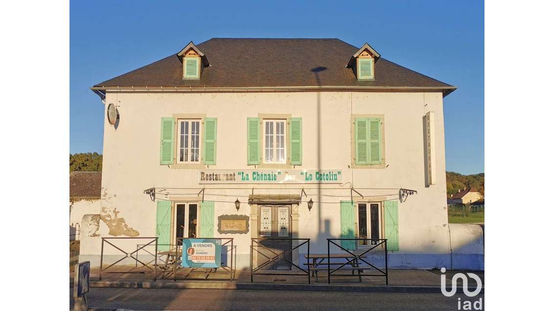 Murs commerciaux à Ledeuix