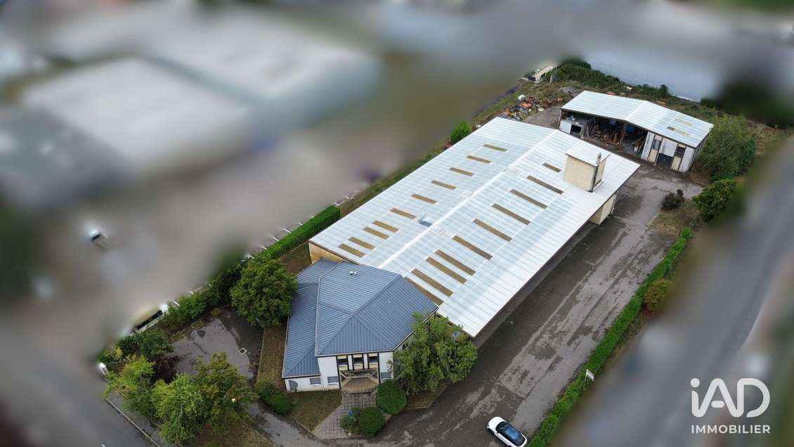 Local commercial à Lentilly