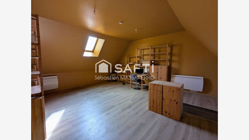 Vente local commercial de 67m² au cœur de Léré