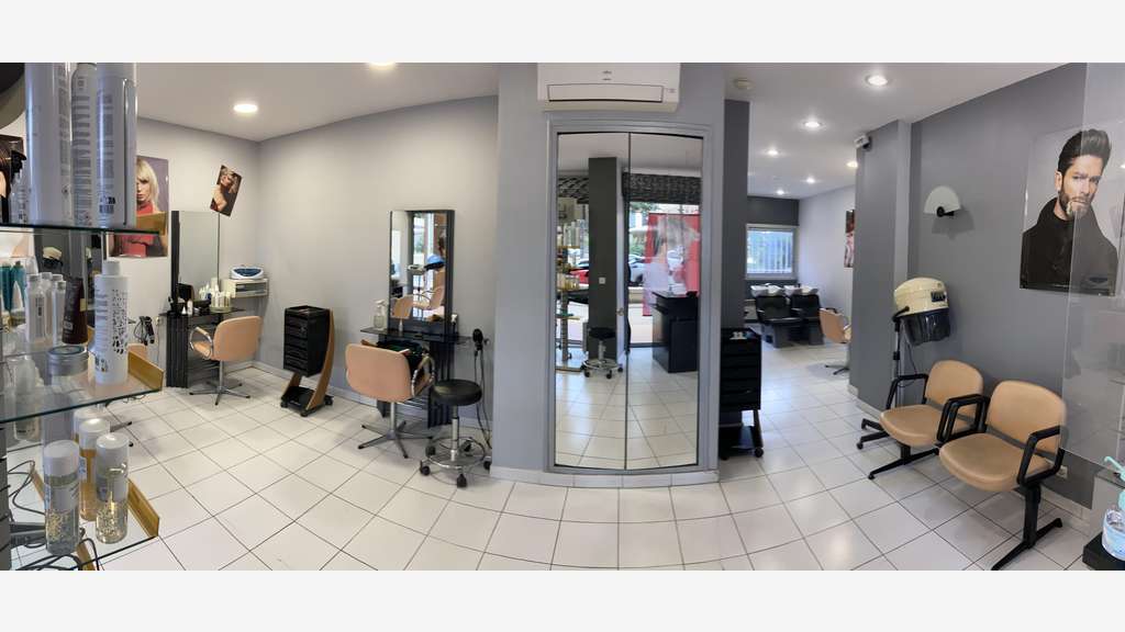 Cède local commercial 40m² avec vitrine les Angles