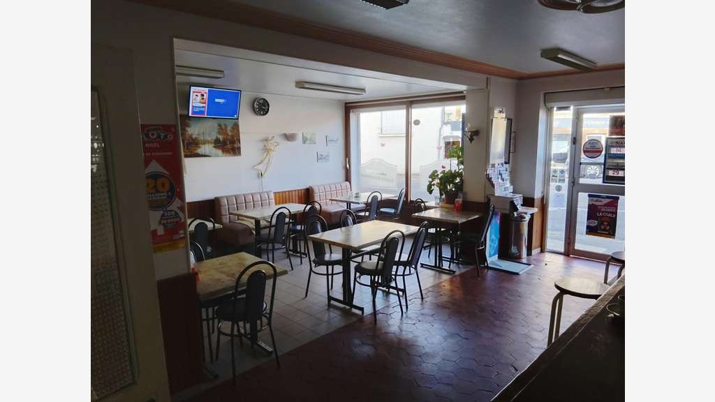 Vente local commercial 120m² empl idéal Les Aspres