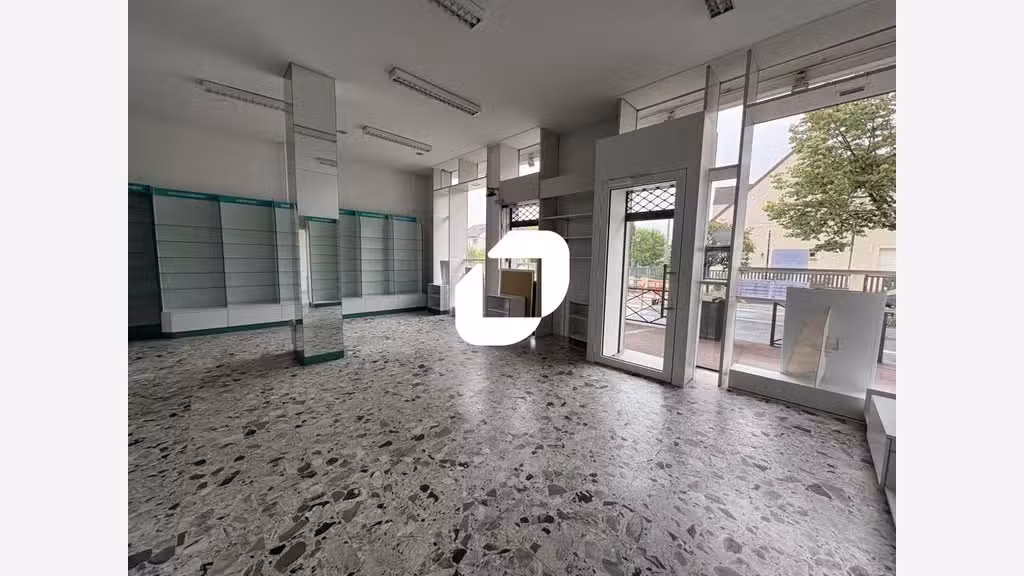 Vente Local commercial 166m² Les clayes sous bois
