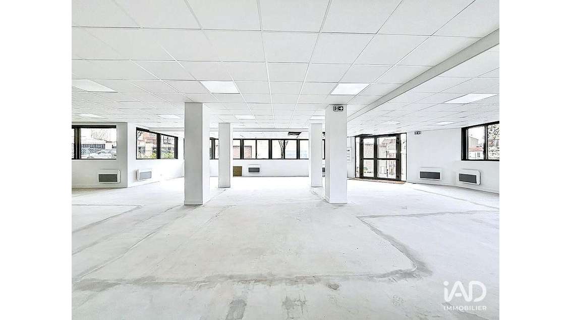 Vente murs commerciaux à Les Lilas