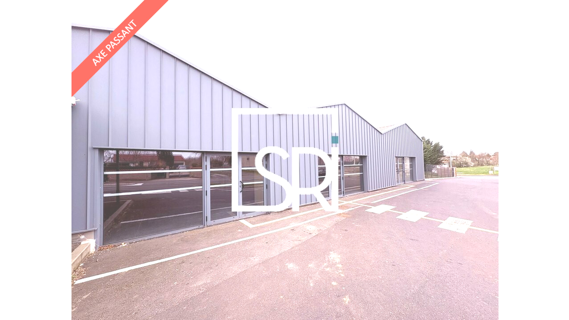 Local 281m² à vendre aux Martres d'Artière