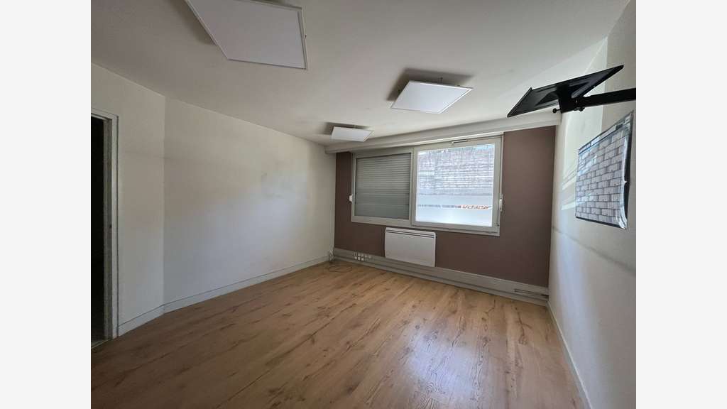 Vente local commercial  237m² Les Rousses