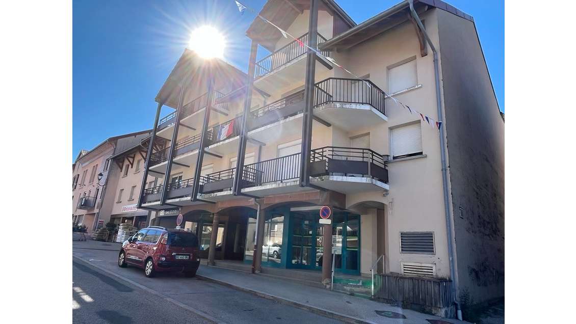 Local commercial Les Rousses 237 m2