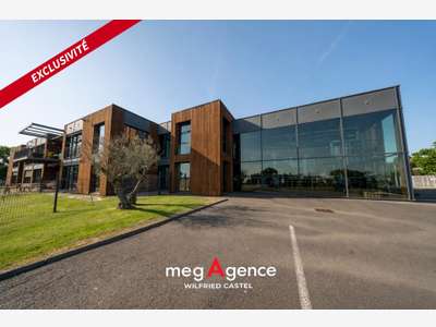 Vente ensemble immobiliers 2200m² aux Sables