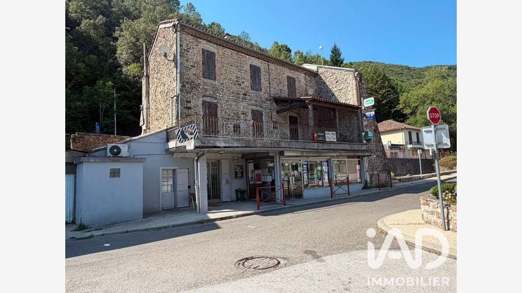 Local commercial à Les Salles-du-Gardon