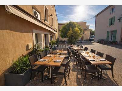 Vente murs commerciaux de 180m² à Leucate village