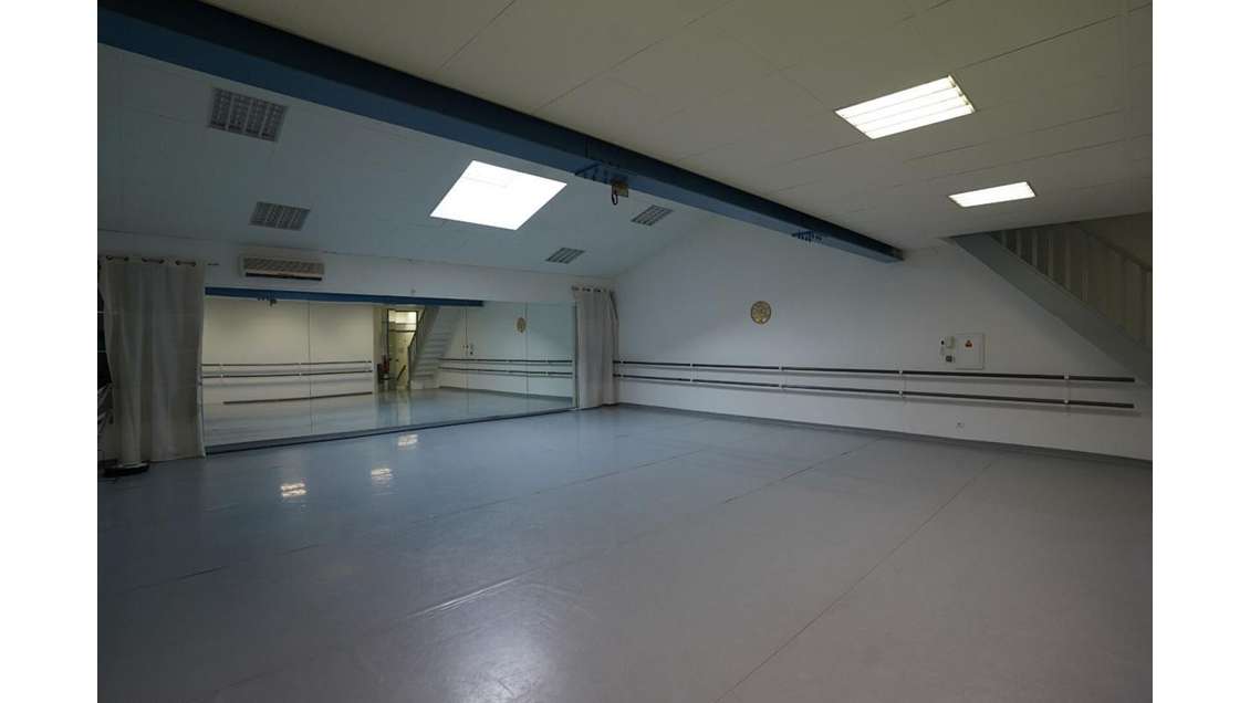 Vente local pro 113m² en centre Lézignan-Corbières