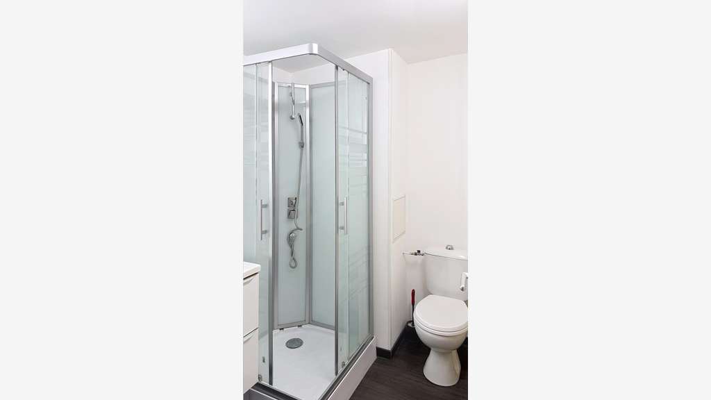 Vente local commercial 200m² + 3 Apparts Libourne