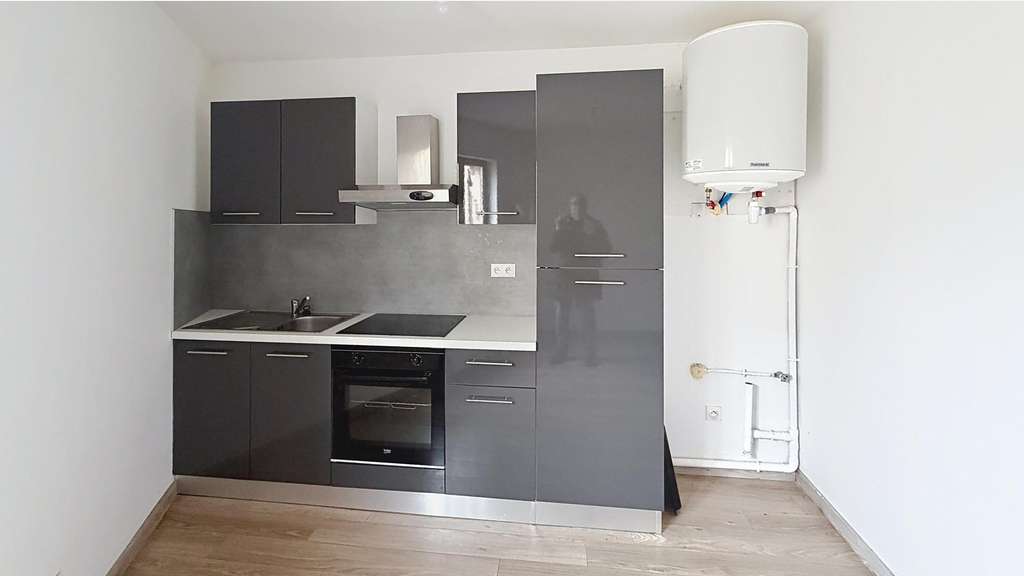 Vente local commercial 200m² + 3 Apparts Libourne