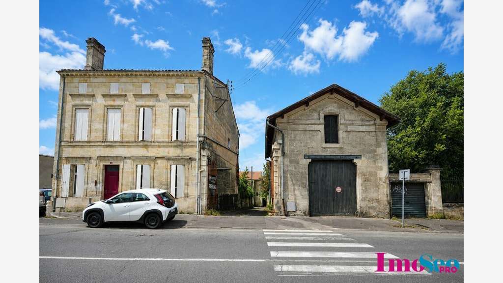 Immeuble commercial de 910m² à vendre à Libourne