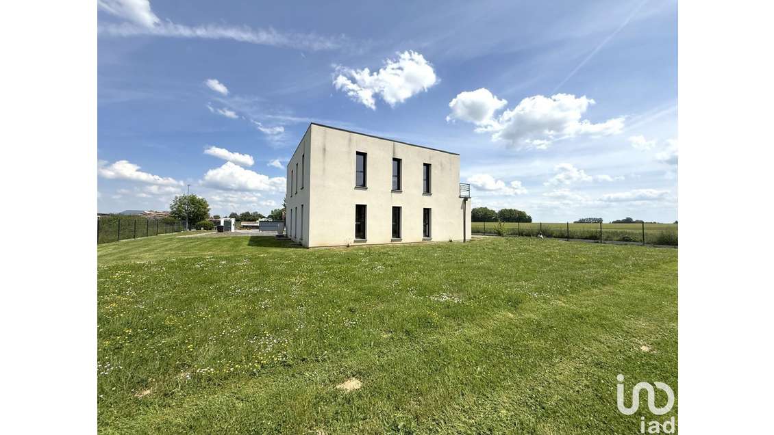 Murs commerciaux à Lieurey